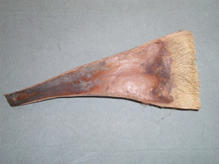 Coconut Shell Wok Brush